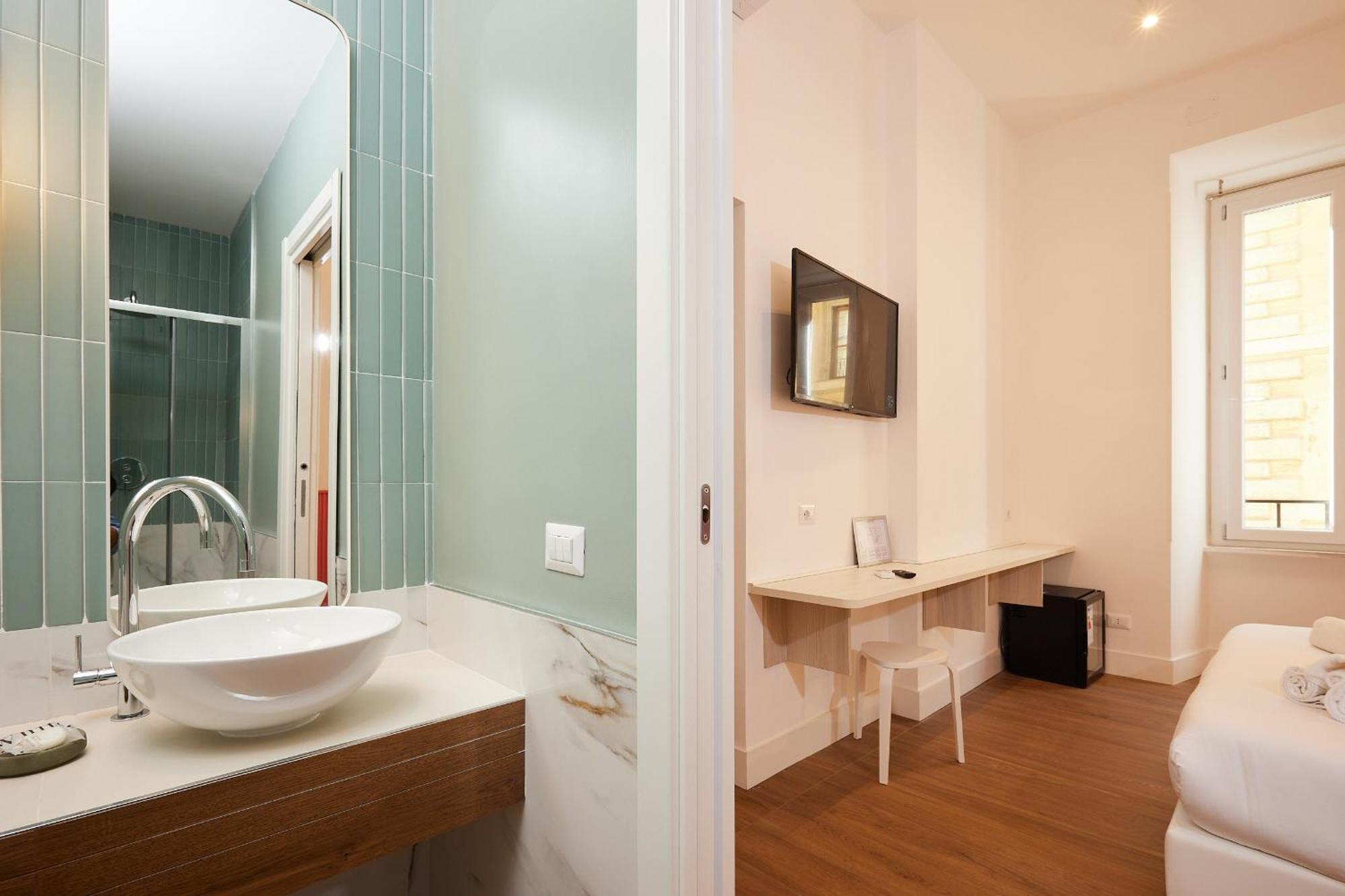 Dem Hotel Roma Exterior foto
